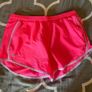 Under Armour running shorts size M